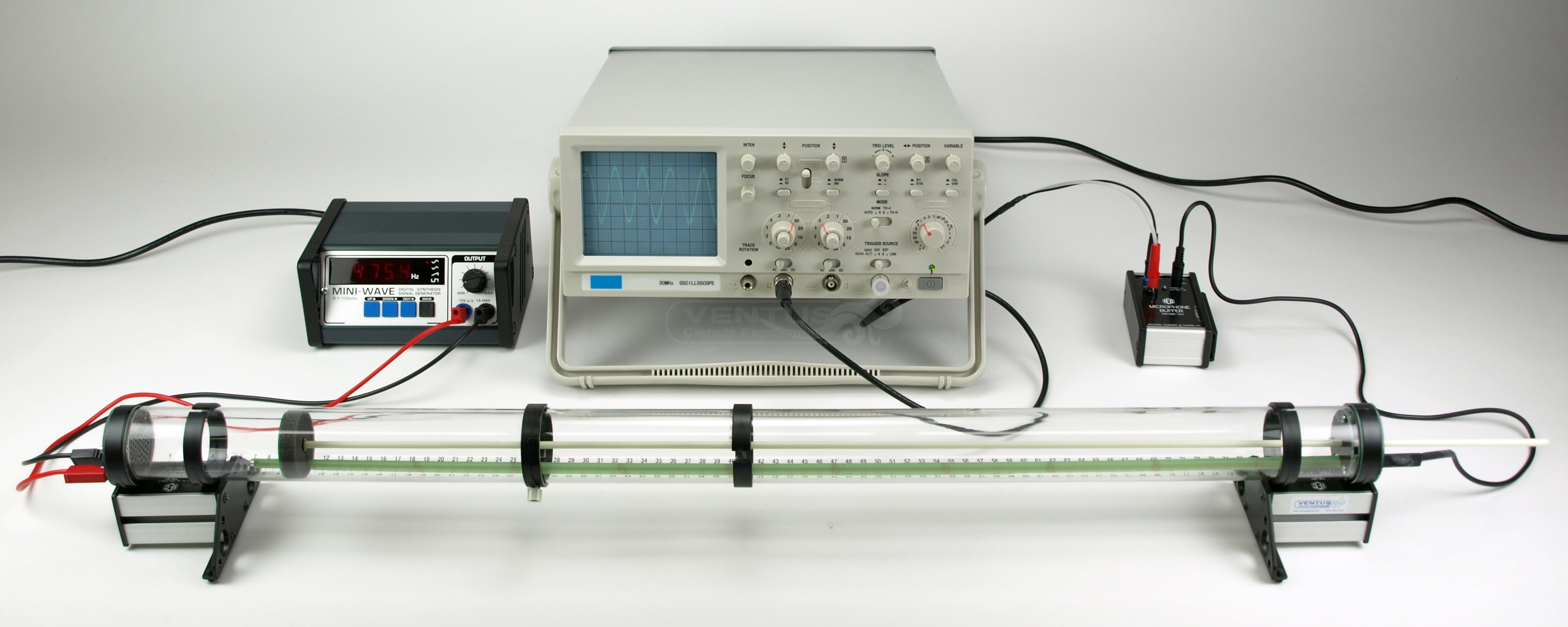 Tubo de Kundt con micrófono y altavoz Tubo de Kundt con micrófono y altavoz