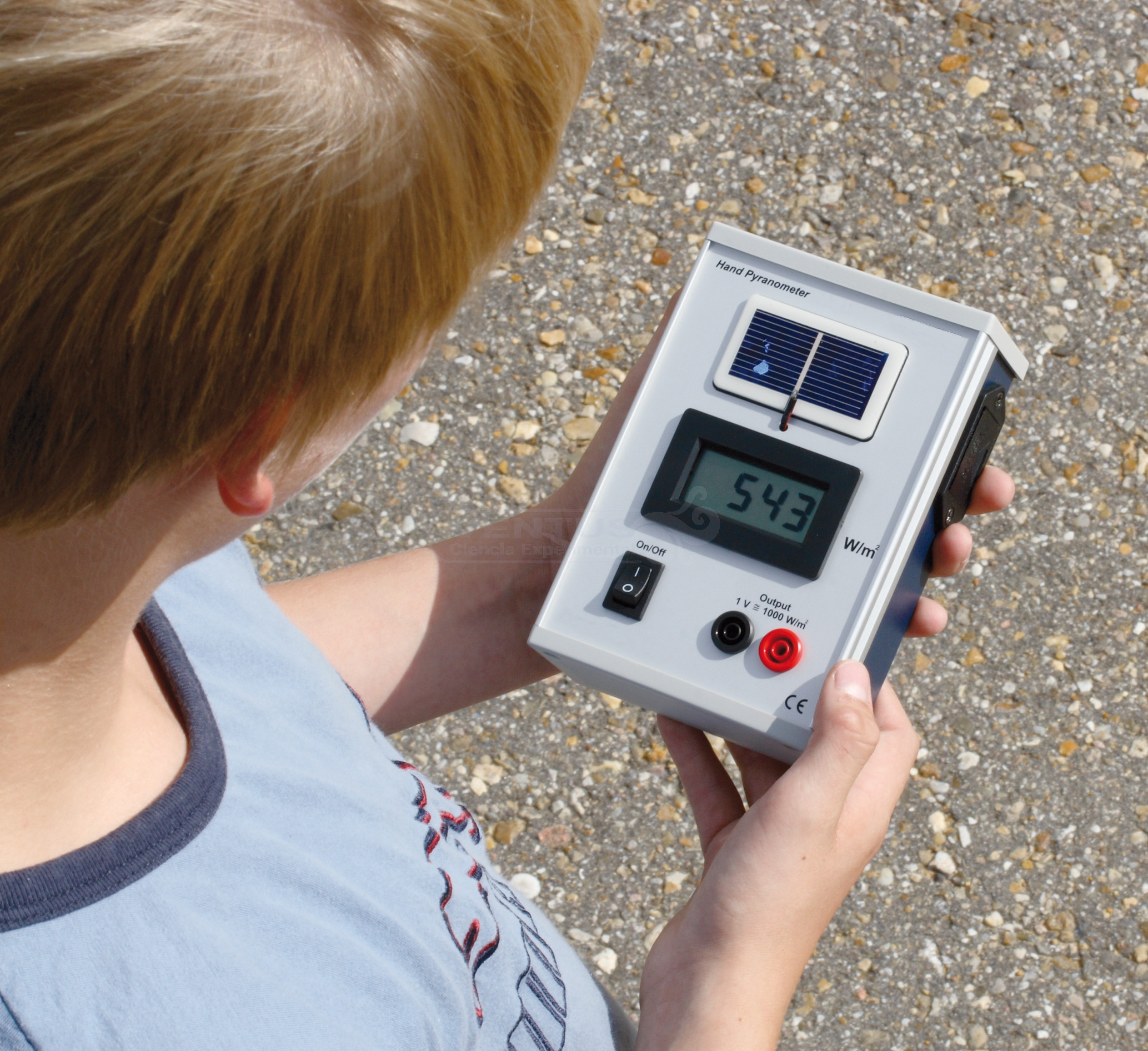 Medidor de irradiación solar