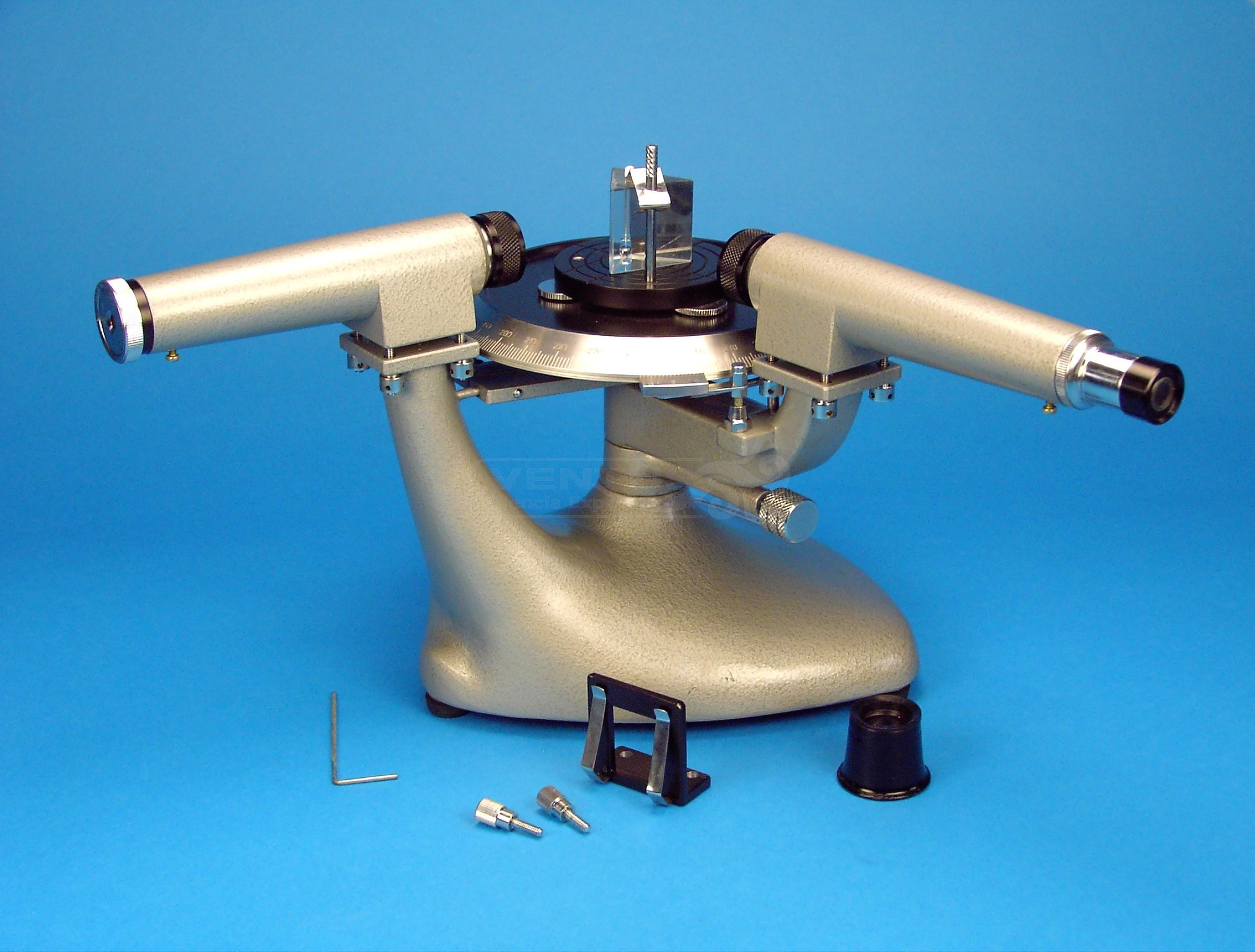 Espectroscopio-goniómetro estudiante