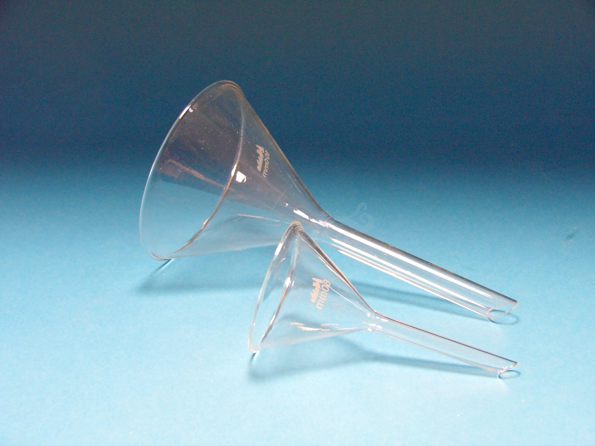 Embudo rama corta 60 mmØ, rama 7 mmØ