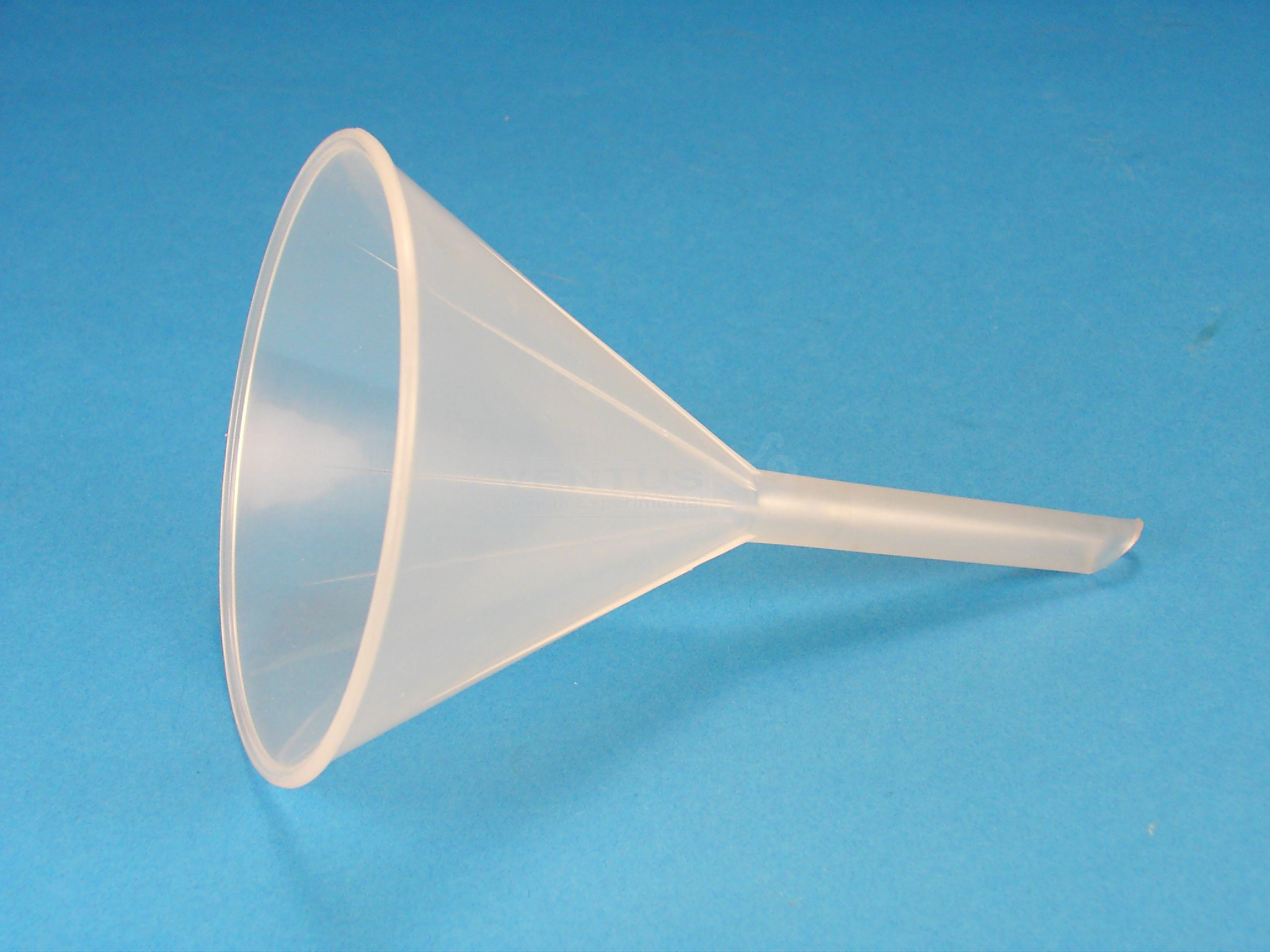 Embudo polipropileno, 100 mmØ