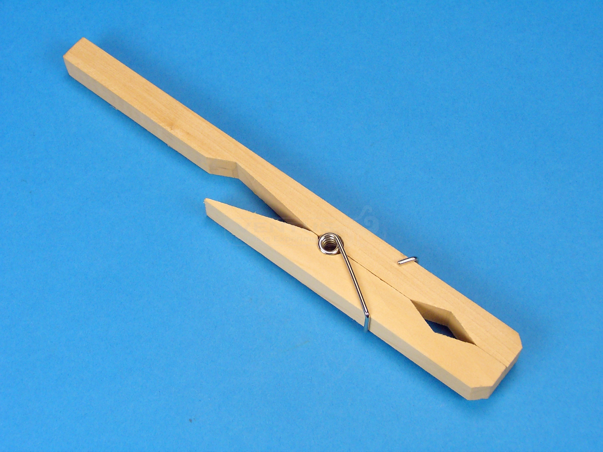 Pinza para tubo de ensayo en madera