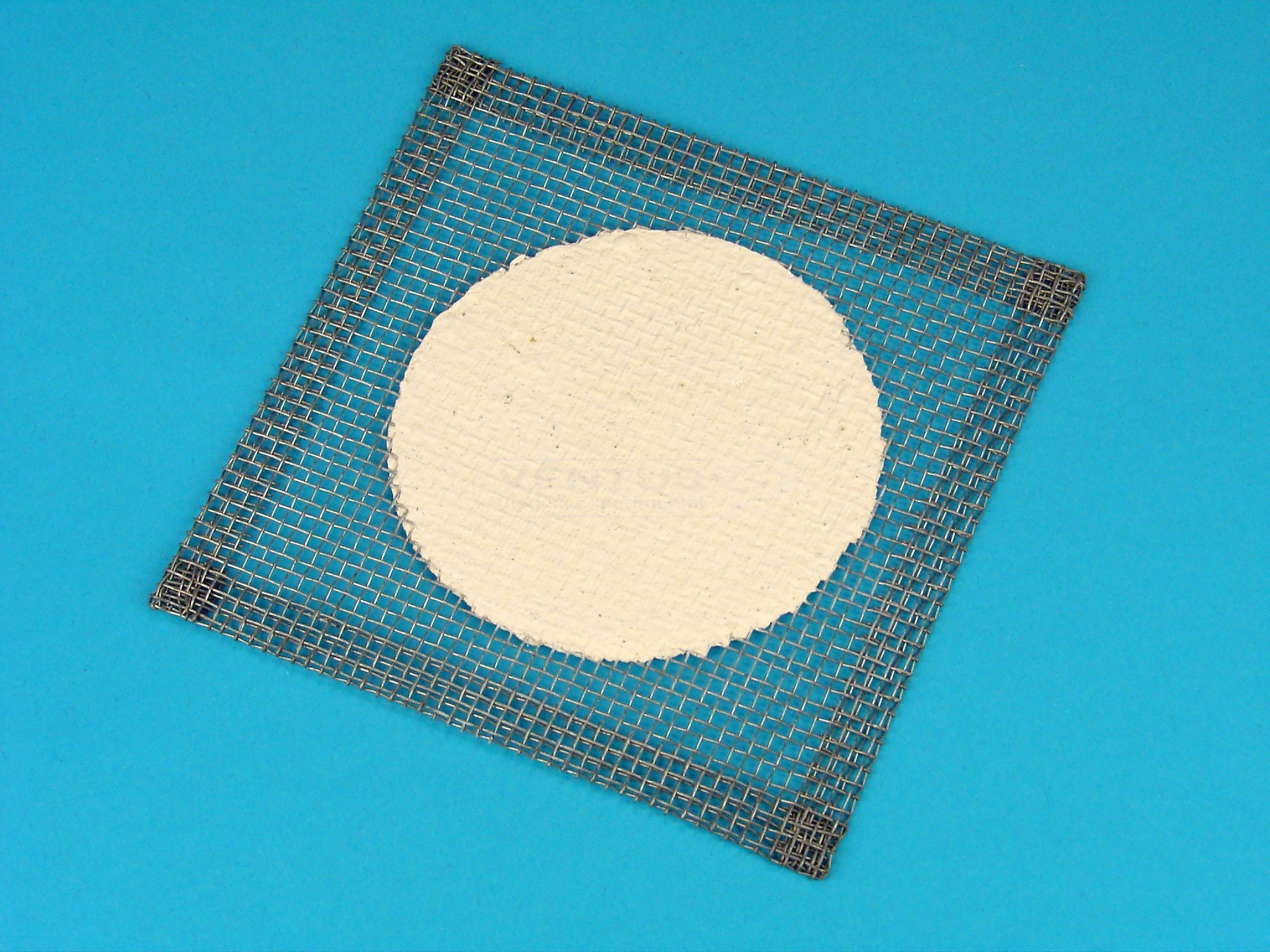 Tela metálica con fibra cerámica pequeña