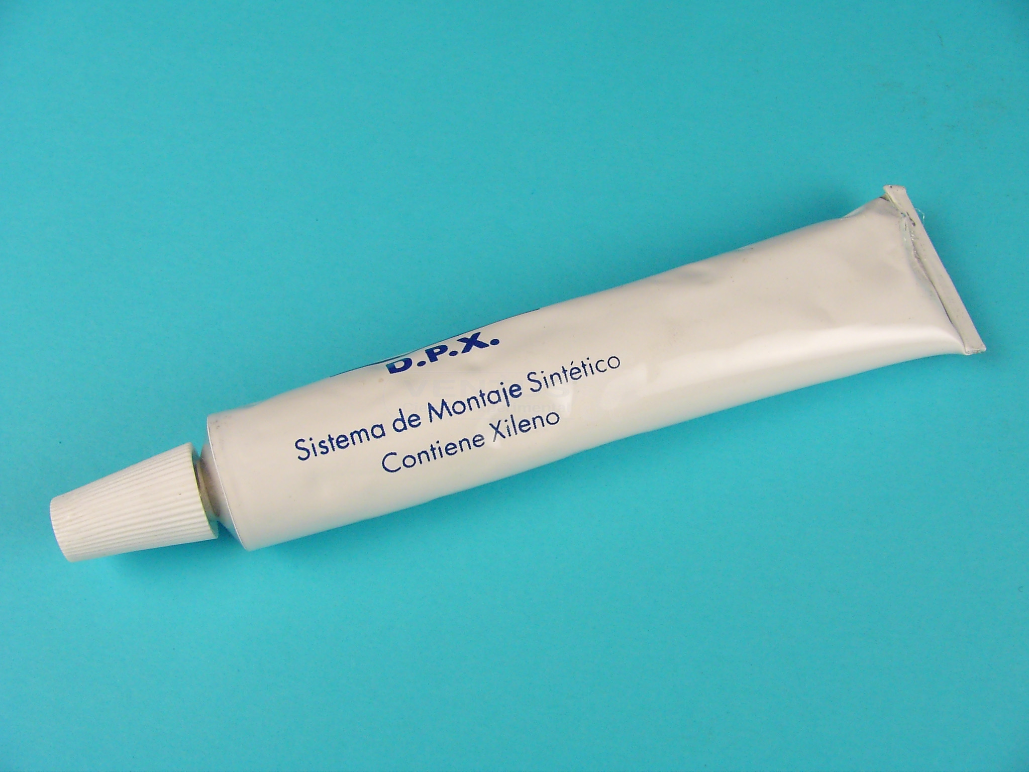 Medio de montaje para preparaciones. 40 g.