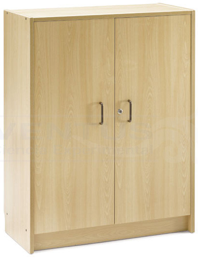 Armario puertas madera